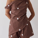 Unique Printed Asymmetrical Off-shoulder Top and Elastic Waist Casual Pocket Shorts Set