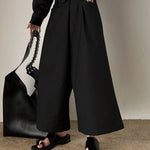 Dark Belt Cropped Wide Leg Pants