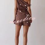 Unique Printed Asymmetrical Off-shoulder Top and Elastic Waist Casual Pocket Shorts Set