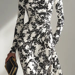 Black and White Color-blocked Printed Long-sleeved Pocket Slim-fit Pleated Maxi Dress