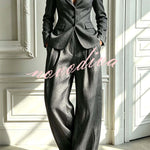 Minimalist Chic Tailored Blazer & Pleated Pant Suit