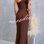 Fashionable Mesh Sleeveless One-shoulder Waist-revealing Maxi Dress