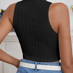 Zeagoo Tank Top for Women Ribbed Knit Sleeveless Crop Tops Summer Crew Neck Cropped Racerback Camisole  (US Only)