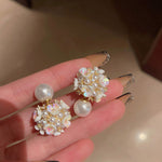 Art White Alloy Acrylic Pearl Zircon Floral Stud Earrings