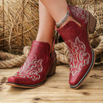 Montana | Embroidered Western Comfort Boots
