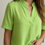 Raquel - Blusa Elegante con Cuello en V