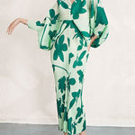 Batwing Sleeves Loose Pleated Printed V-Neck Midi Dresses