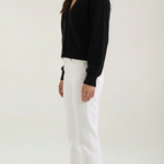Jessica cardigan with V-neck and button closure